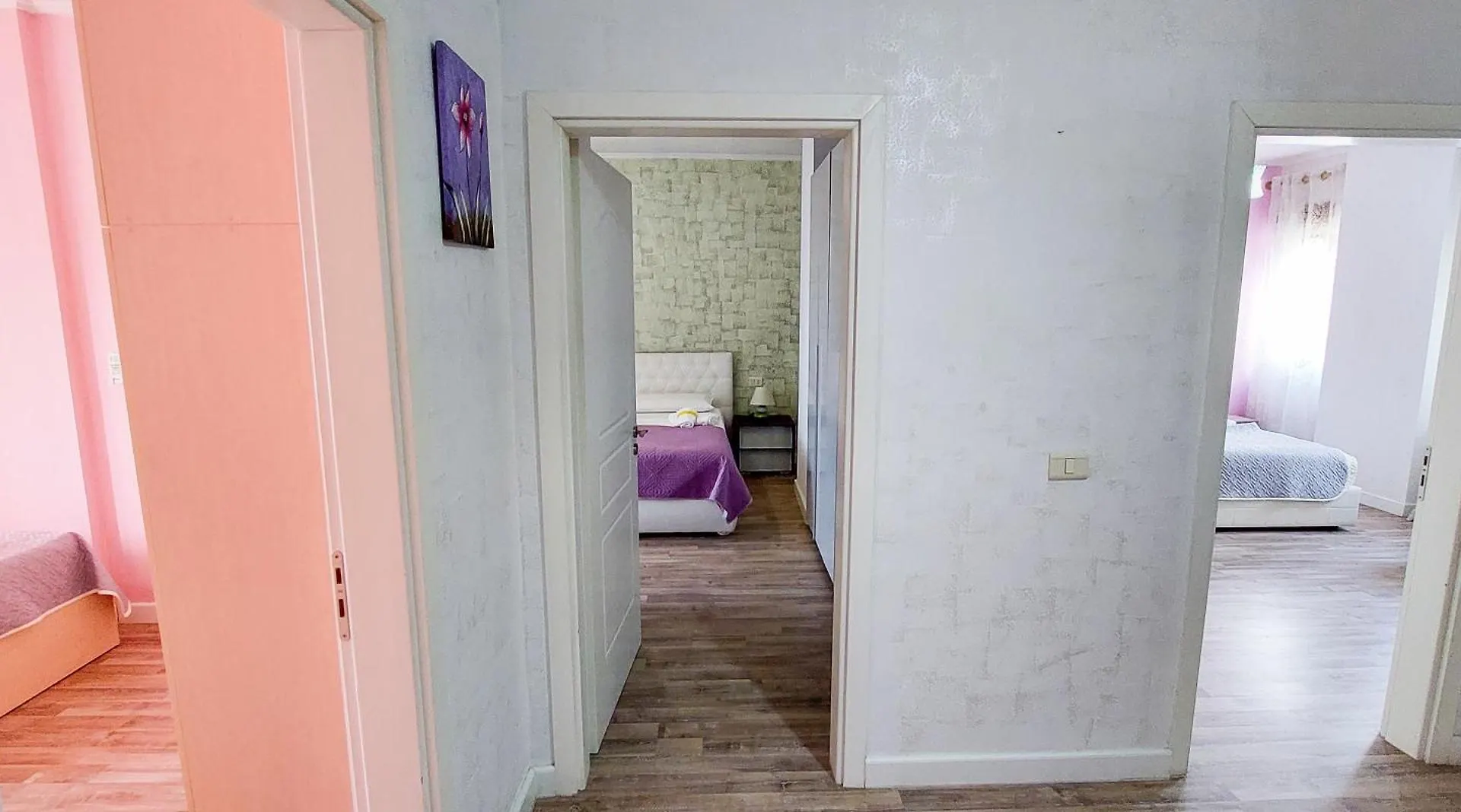 Penthouse Of Downtown Apartment Tirana