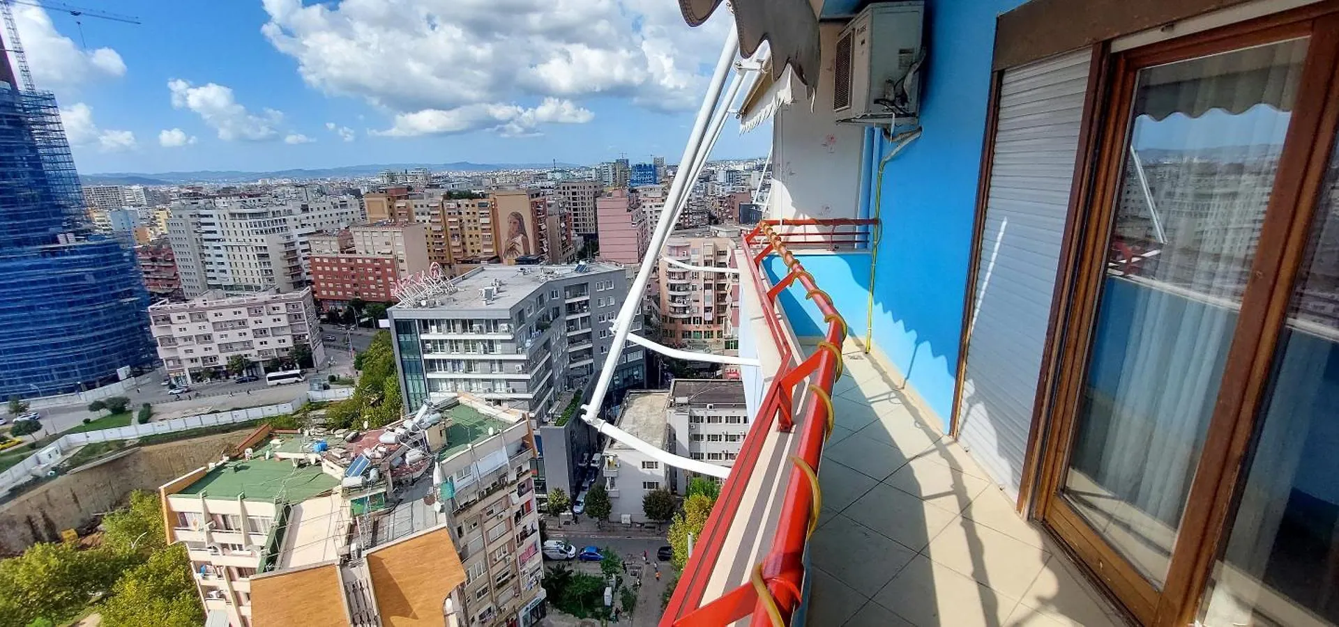 Penthouse Of Downtown Apartment Tirana