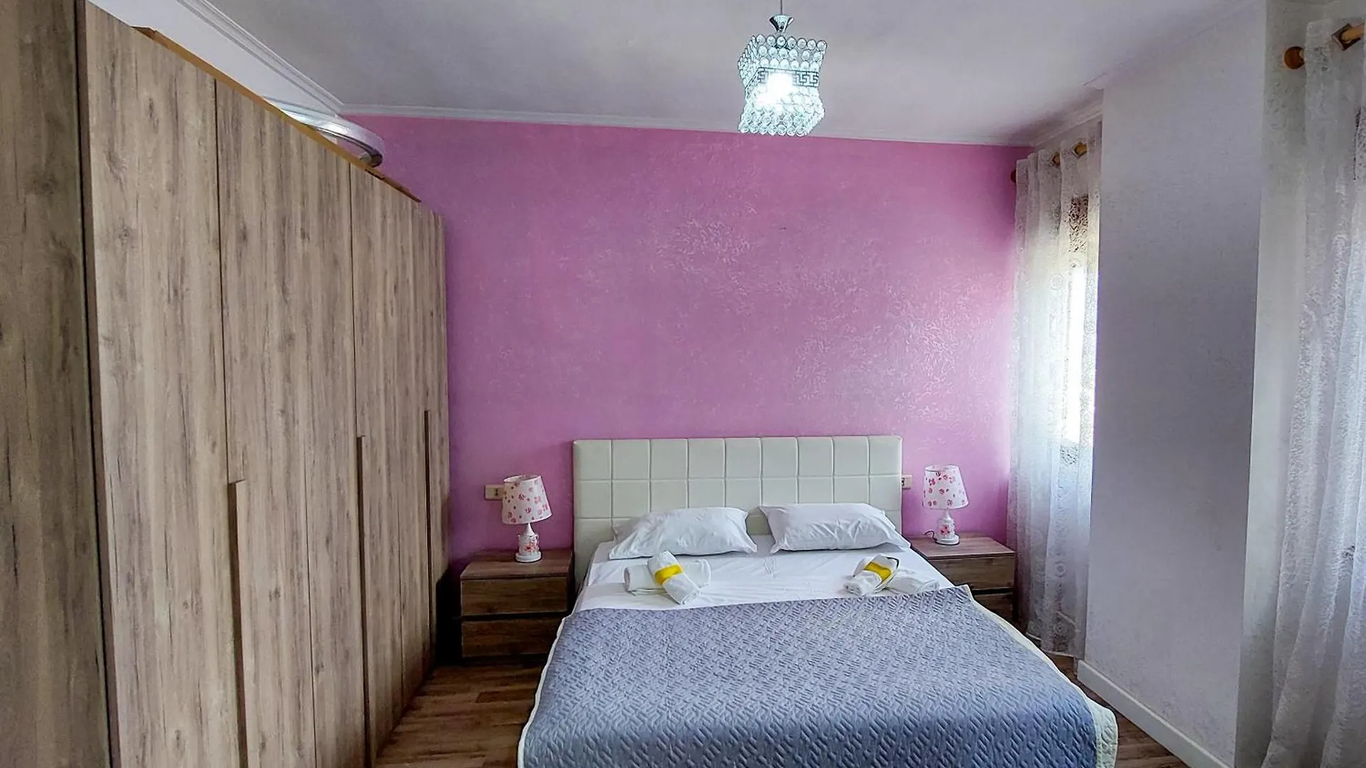 Penthouse Of Downtown Apartment Tirana
